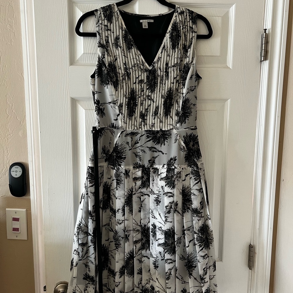 Halogen Black and White Floral Midi Dress